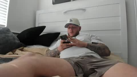 Snapshot of boner4you1994 chatting on 12, 7, 2026 boner4you1994 online show from 12, 7, 2026