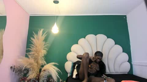 Snapshot of bonieklent chatting on 24, 12, 2024 bonieklent online show from 24, 12, 2024