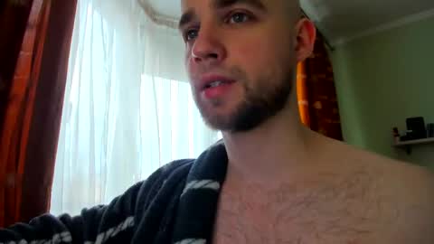 Snapshot of bonirok chatting on 25, 2, 2025 Martin online show from 25, 2, 2025