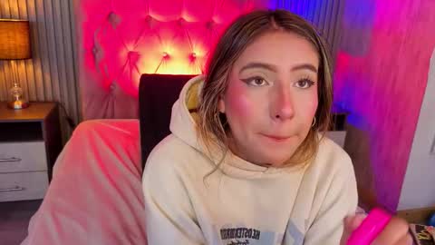 Snapshot of bonnali_lune chatting on 19, 3, 2026 bonnali_lune online show from 19, 3, 2026