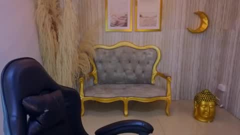 Bonnie  online show from 25, 5, 2026