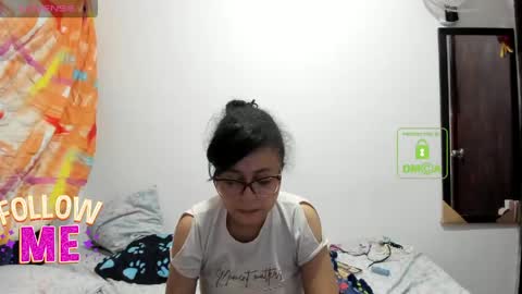 bonnie lam  hello welcome to my room I hope you have fun and you can reach your maximum pleasure here with me online show from 25, 5, 2026