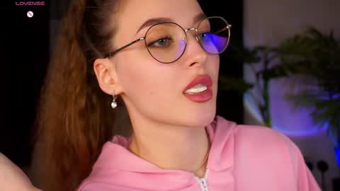 Grace online show from 20, 12, 2024