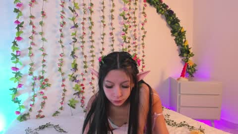 Bonnie  online show from 3, 2, 2025