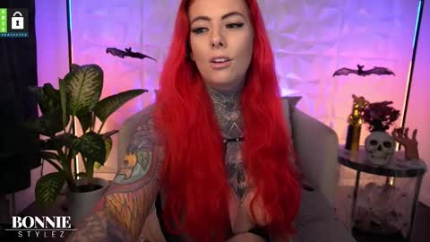 Snapshot of bonniestylez chatting on 30, 10, 2025 Bonnie Stylez online show from 30, 10, 2025