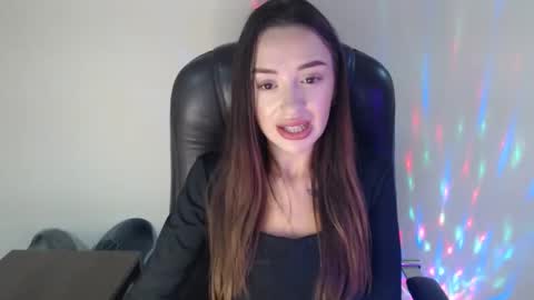 Snapshot of bonniexxx_ chatting on 12, 10, 2025 Bonnie online show from 12, 10, 2025