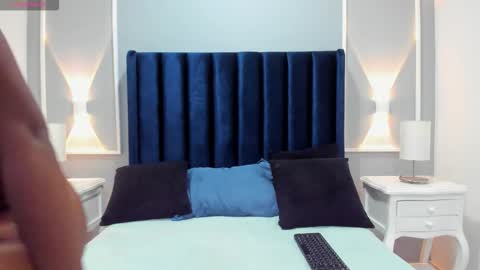 Bonnie Ross online show from 25, 3, 2026