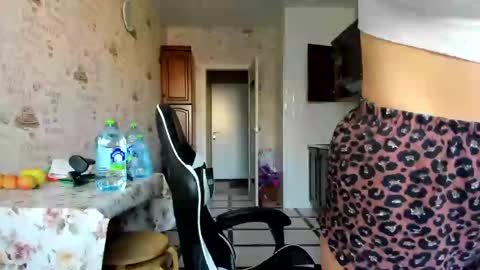 Snapshot of bonny_kimberly chatting on 28, 2, 2025 Bonny Kimberly online show from 28, 2, 2025