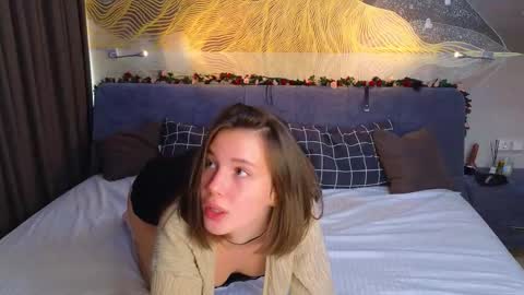 Snapshot of bonny_millie chatting on 12, 9, 2025 bonny_millie online show from 12, 9, 2025