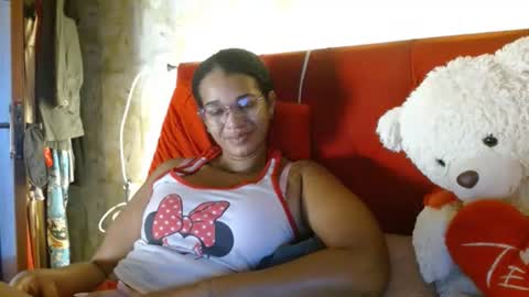 Queen Bon Vivantt online show from 26, 12, 2024