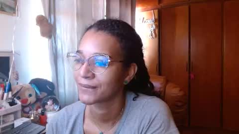 Queen Bon Vivantt online show from 24, 1, 2025