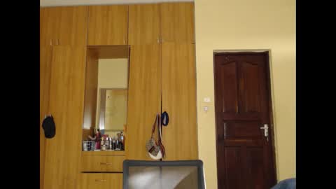 booby_candy online show from 4, 2, 2026