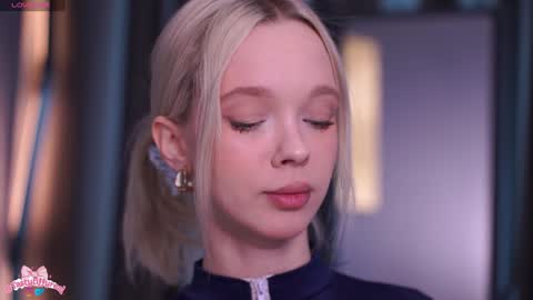 Snapshot of boobybliss chatting on 13, 3, 2026 Alina online show from 13, 3, 2026