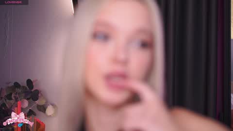 Snapshot of boobybliss chatting on 19, 3, 2026 Alina online show from 19, 3, 2026