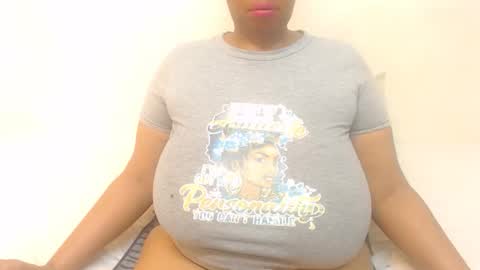 Snapshot of boobyqueen24 chatting on 5, 4, 2026 boobyqueen online show from 5, 4, 2026