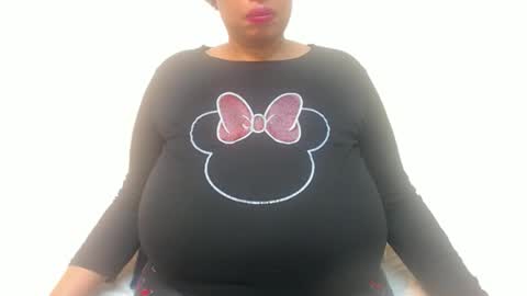 Snapshot of boobyqueen24 chatting on 20, 4, 2026 boobyqueen online show from 20, 4, 2026