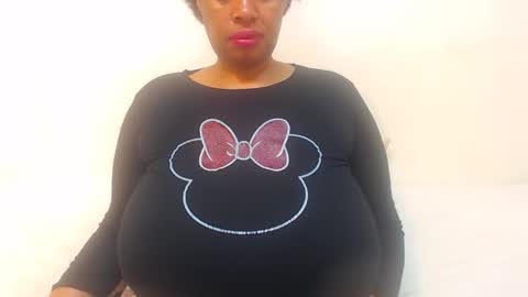 Snapshot of boobyqueen24 chatting on 24, 4, 2026 boobyqueen online show from 24, 4, 2026
