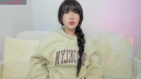 Booniee online show from 2, 12, 2025