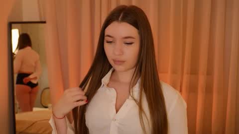 Snapshot of boootyfrytti chatting on 27, 10, 2025 boootyfrytti online show from 27, 10, 2025