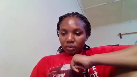 Snapshot of bootie_caramel chatting on 13, 10, 2025 bootie_caramel online show from 13, 10, 2025