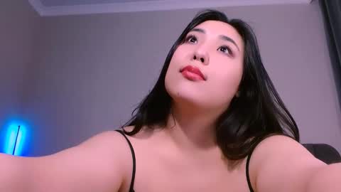 Mona online show from 25, 1, 2025