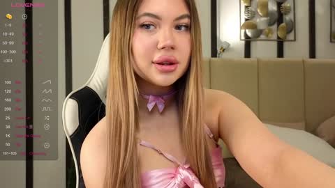 Snapshot of bootytrisha chatting on 1, 2, 2025 Trisha online show from 1, 2, 2025