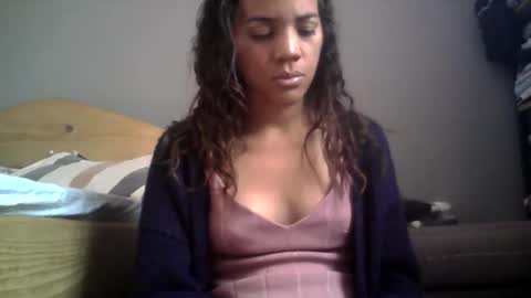 Snapshot of boozyart chatting on 21, 10, 2025 boozyArt online show from 21, 10, 2025