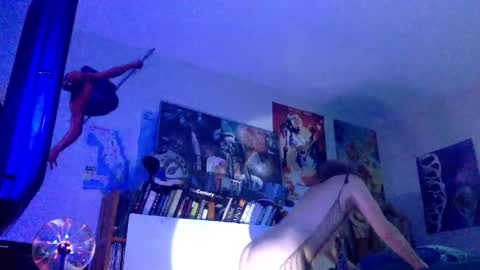 Bottomboo7 online show from 7, 4, 2026