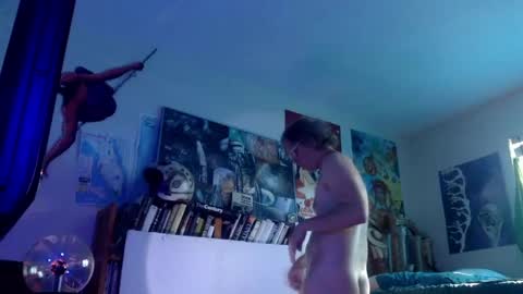 Bottomboo7 online show from 19, 4, 2026