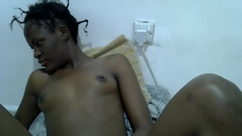 Snapshot of bouncy_vee chatting on 22, 3, 2026 bouncy_vee online show from 22, 3, 2026