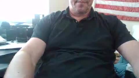Snapshot of bourbonman144 chatting on 8, 5, 2026 bourbonman144 online show from 8, 5, 2026
