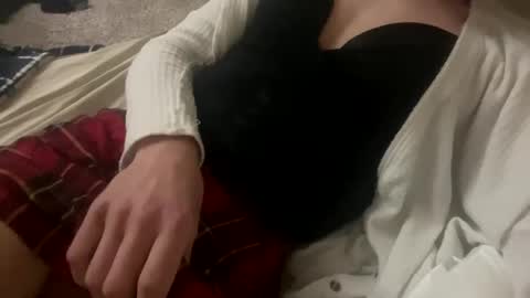 Lilli  online show from 7, 2, 2025