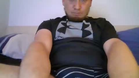 Snapshot of bowler95 chatting on 26, 9, 2025 bowler95 online show from 26, 9, 2025