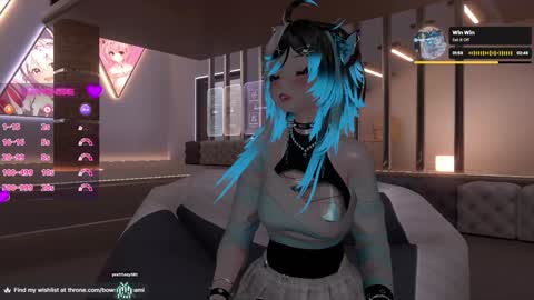 Snapshot of bowsette_ chatting on 4, 1, 2025 Camila online show from 4, 1, 2025