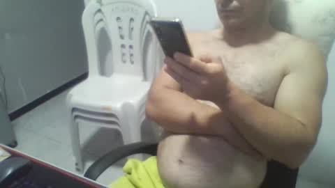 Snapshot of boy_fitbrutal chatting on 5, 11, 2025 boy_fitbrutal online show from 5, 11, 2025