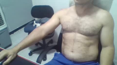 Snapshot of boy_fitbrutal chatting on 18, 11, 2025 boy_fitbrutal online show from 18, 11, 2025