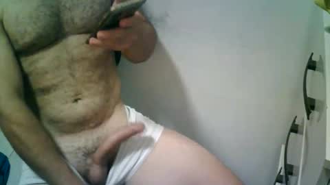 Snapshot of boy_fitbrutal chatting on 8, 4, 2026 boy_fitbrutal online show from 8, 4, 2026