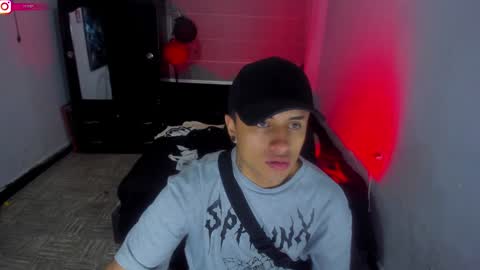 boy_nauthy online show from 4, 2, 2025