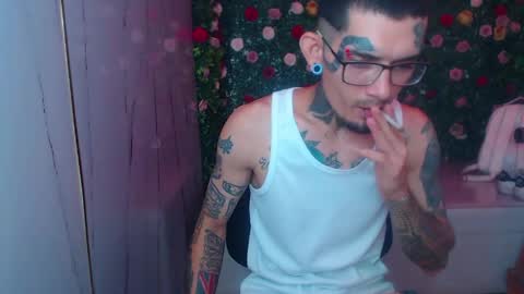 Snapshot of boy_tatto77 chatting on 23, 4, 2026 boy_tatto77 online show from 23, 4, 2026