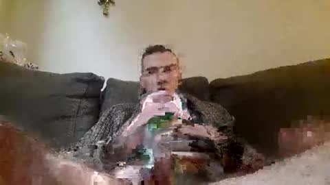 Snapshot of boybcn19 chatting on 17, 1, 2026 Your slavesexx19 online show from 17, 1, 2026