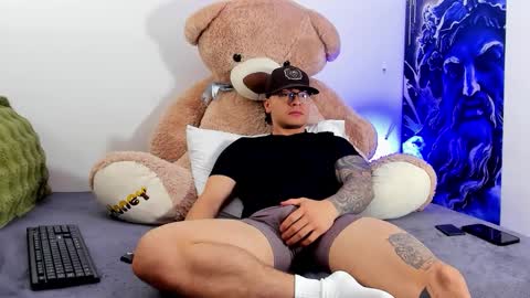 Snapshot of boyc02_ chatting on 15, 1, 2026 boyc02_ online show from 15, 1, 2026