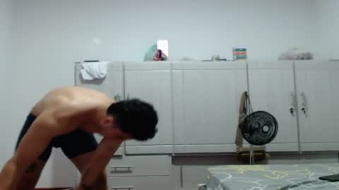 Snapshot of boyfit2023 chatting on 20, 10, 2025 boyfit2023 online show from 20, 10, 2025