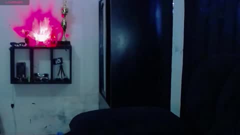 Snapshot of boylatin_777 chatting on 13, 12, 2025 miguel online show from 13, 12, 2025