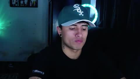 Snapshot of boylatin_777 chatting on 10, 1, 2026 miguel online show from 10, 1, 2026