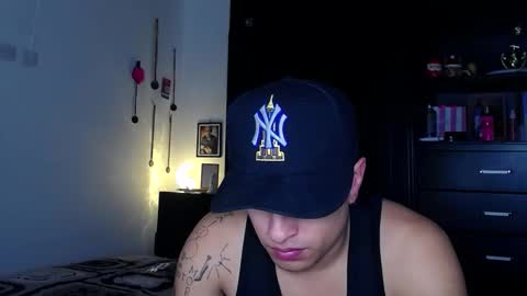 Snapshot of boylatin_777 chatting on 3, 2, 2026 miguel online show from 3, 2, 2026