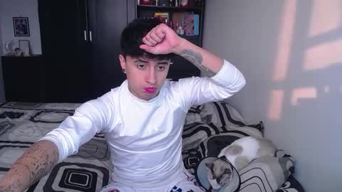 Snapshot of boylatin_777 chatting on 10, 2, 2026 miguel online show from 10, 2, 2026