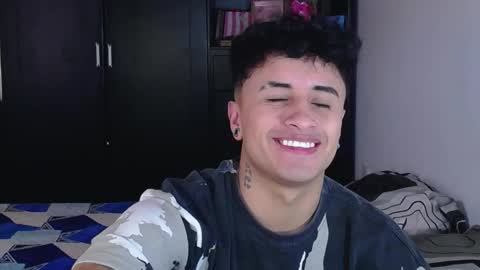 Snapshot of boylatin_777 chatting on 25, 2, 2026 miguel online show from 25, 2, 2026
