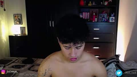 Snapshot of boylatin_777 chatting on 6, 3, 2026 miguel online show from 6, 3, 2026