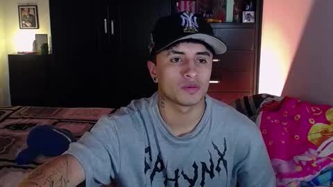 Snapshot of boylatin_777 chatting on 10, 3, 2026 miguel online show from 10, 3, 2026