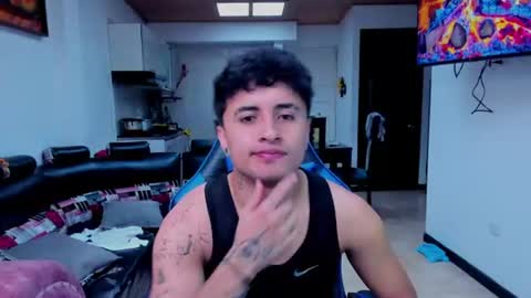 Snapshot of boylatin_777 chatting on 10, 7, 2026 miguel online show from 10, 7, 2026